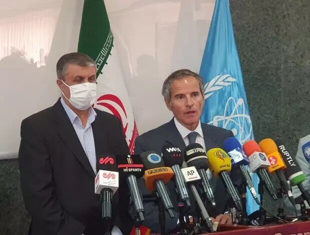 آژانس اتمی هیچ انحرافی در برنامه هسته‌ای ایران مشاهده نکرده  است