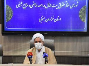 دستگاه قضا با بهره‌برداری غیرمجاز افراد از معادن برخورد می‌کند / اجرای مالچ پاشی قانونی