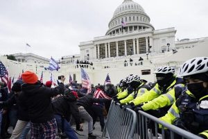 تا سال ۲۰۲۵ دموکراسی آمریکایی سقوط می کند – پایگاه علنی | اخبار ایران و جهان